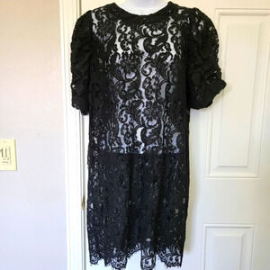 Wilfred Aritzia Short Sleeve Black Lace Scalloped Hem Dress No Liner Size M